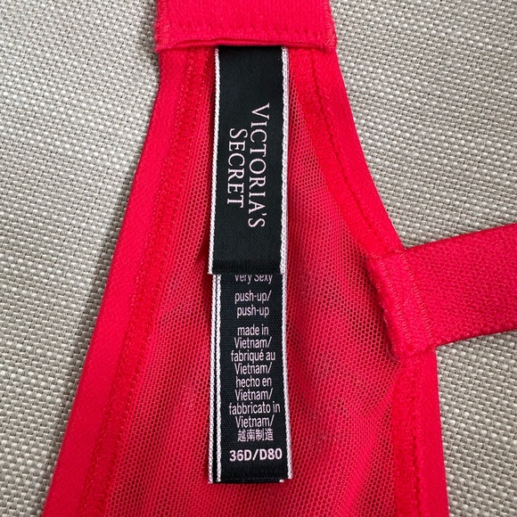 Victoria’s Secret Very Sexy Lace Rhinestone strap - Picture 2 of 6